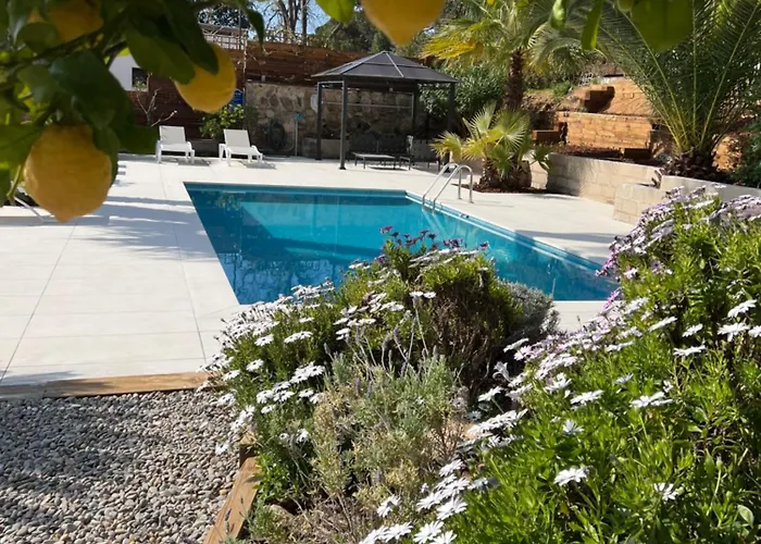 Casa Karian Апартаменты *