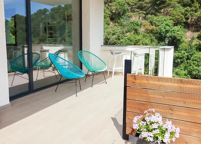 Casa Karian Апартаменты *